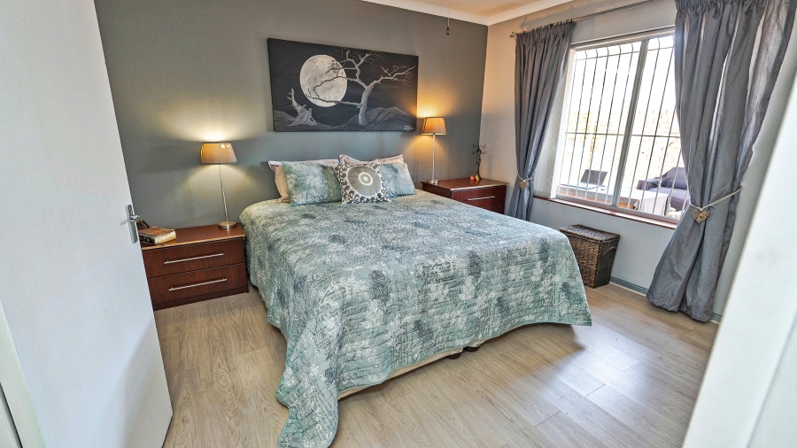 3 Bedroom Property for Sale in Welgelegen 3 Western Cape